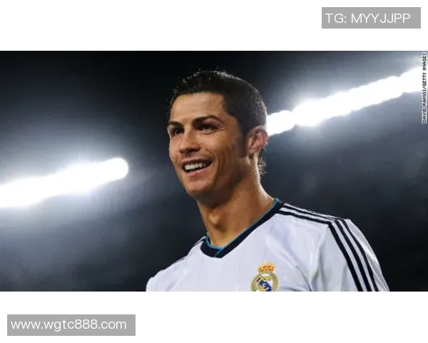 揭秘足球球星背后的按摩师 谁是他们的秘密武器与心灵导师